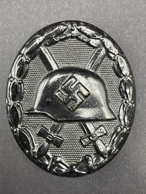 Black Wound Badge L/16 Steinhauer & Luck