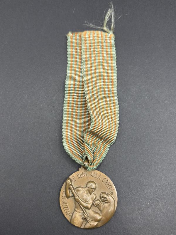 WW2 Italian Army Victory Over Greece Medal 1940-1941