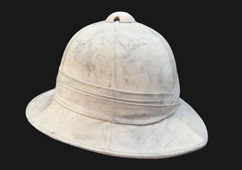 1942 British Army Wolseley Pith Helmet