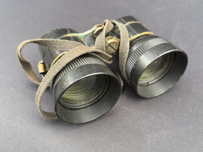 WW2 British Army 2.5X50 Airborne Binoculars With Case