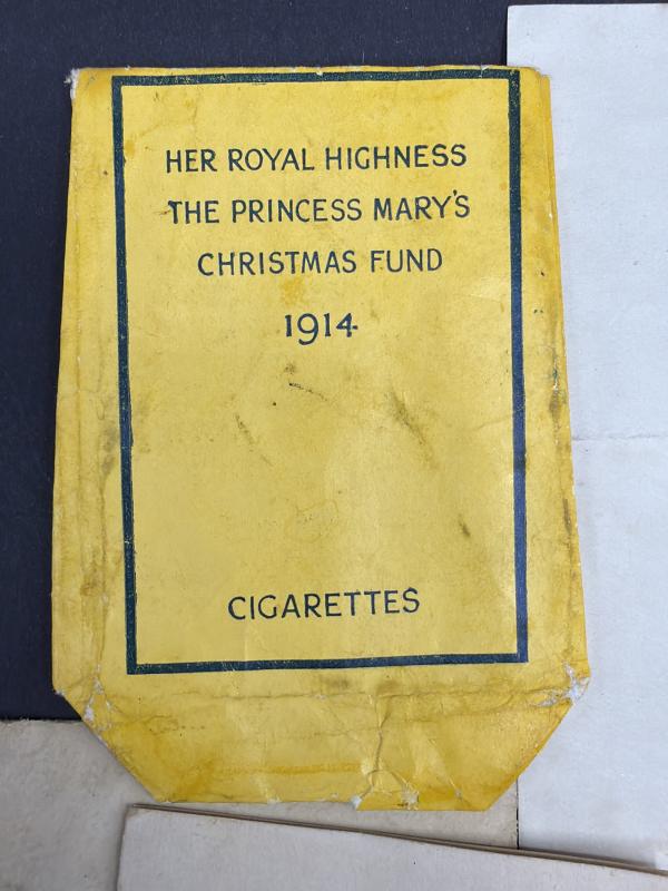Assorted Contents To The 1914 Princess Mary Gift Tin
