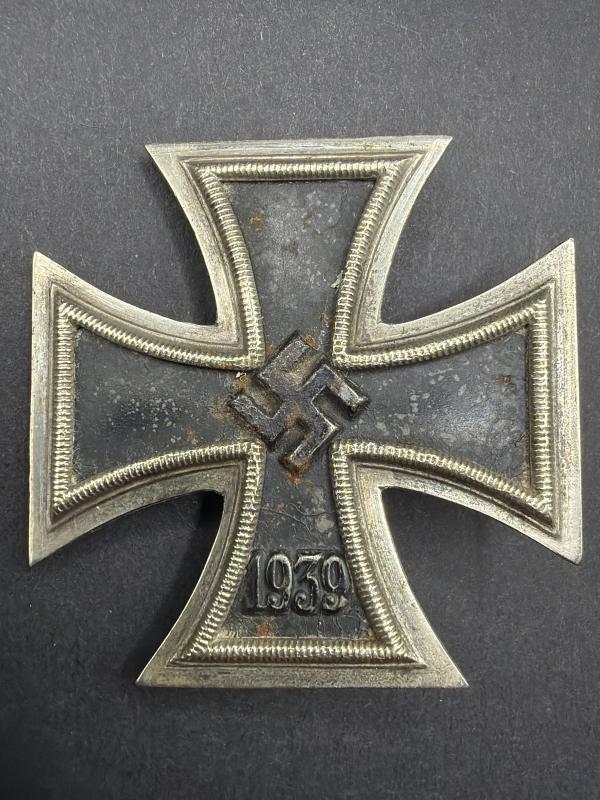 Iron Cross First Class Maker Marked L/13 Paul Meybauer