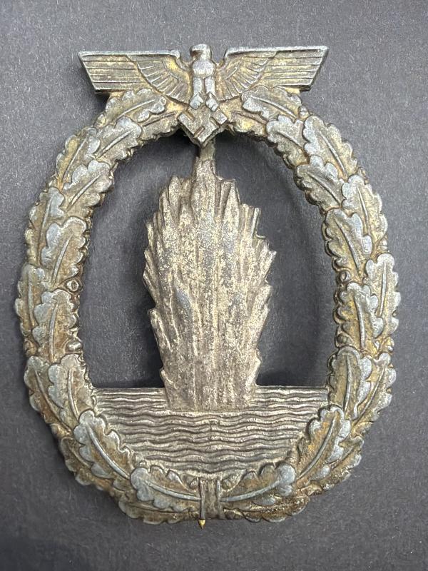 Schwerin Kriegsmarine Minesweepers Badge