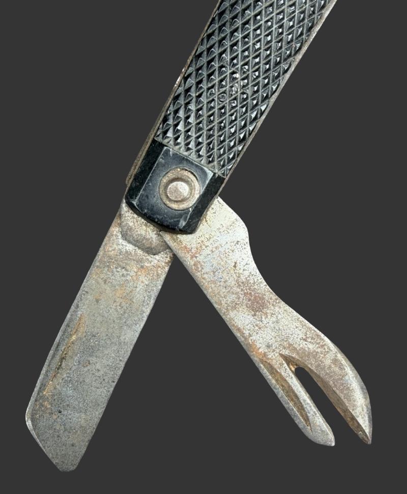 British Army Steel & Bakerlite Jack Knife Dated 1944