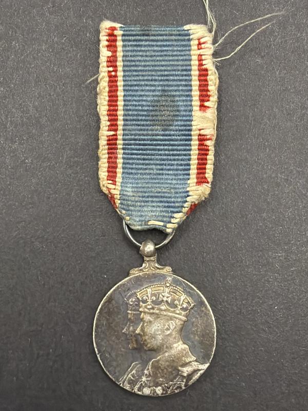 George VI- Elizabeth 1937 Coronation Medal Miniature