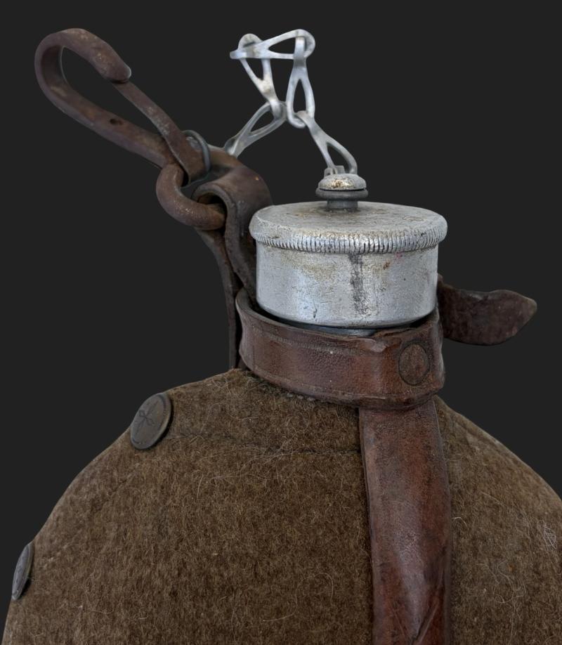 Hitler Youth/ Early NSDAP Aluminium Water Canteen With Felt Cover