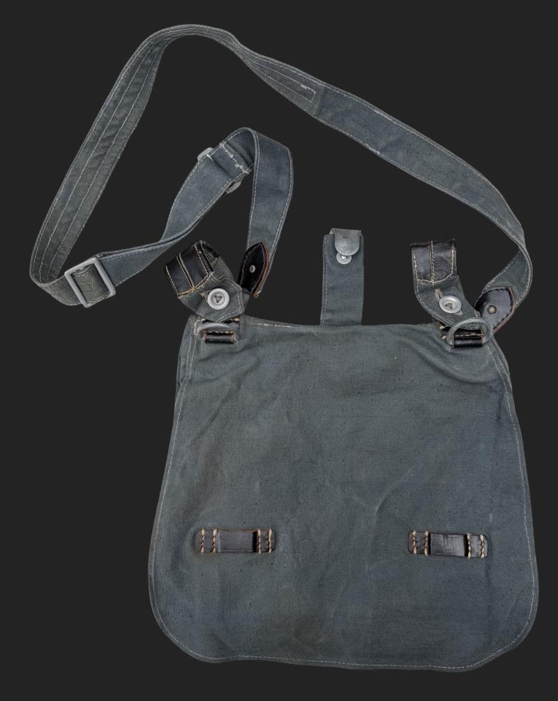 Mint Unissued German Luftwaffe M31 Bread Bag With Strap Rbn Numbered