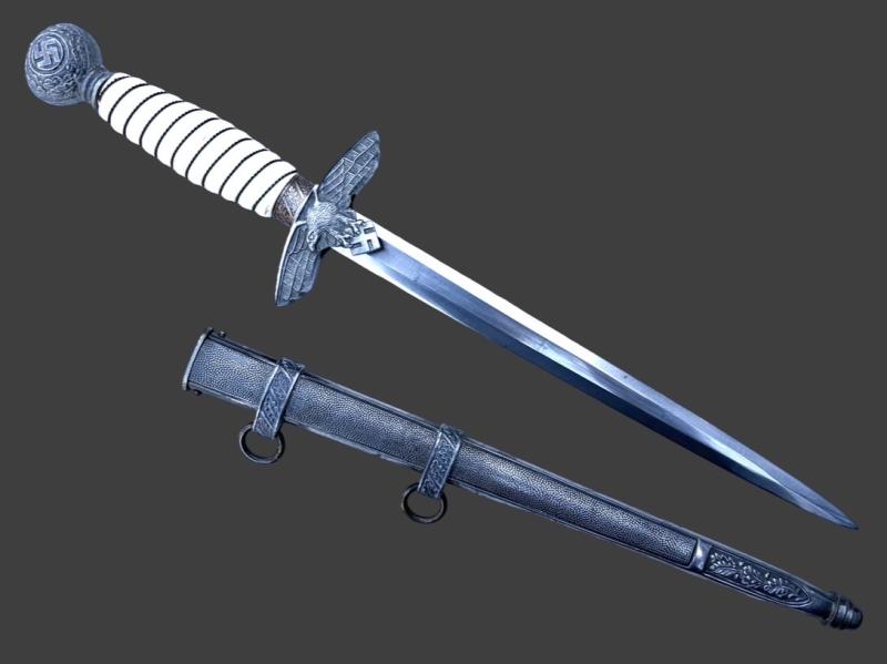 German Luftwaffe Officers/ NCOs 2nd Pattern Dagger Gustav Spitzer Solingen