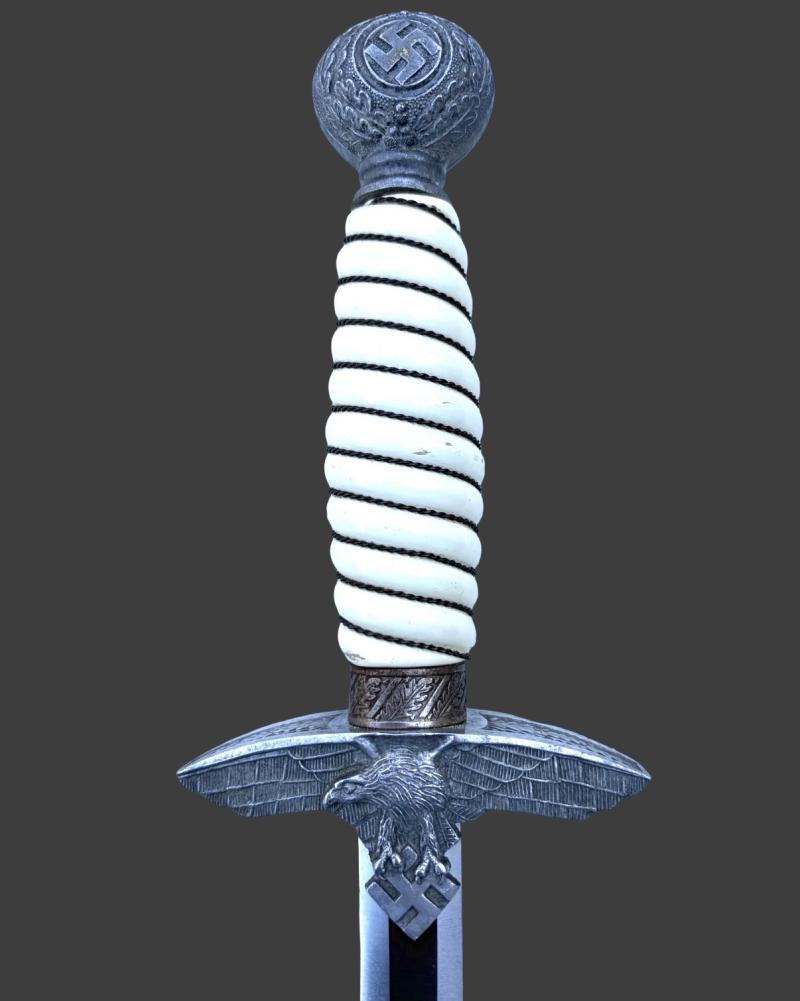 German Luftwaffe Officers/ NCOs 2nd Pattern Dagger Gustav Spitzer Solingen
