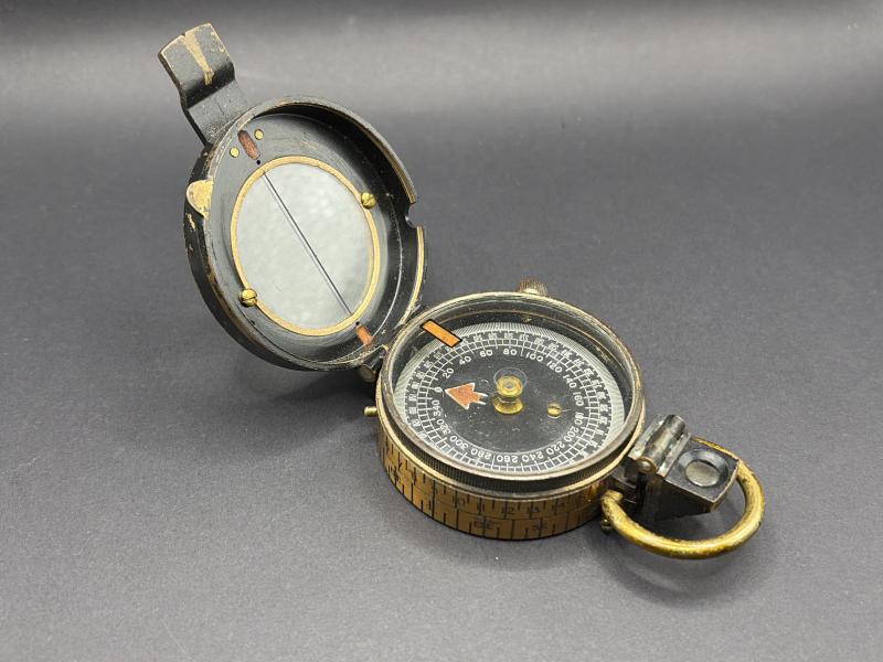 British Army WW1 MKVII Compass & Case Dated 1918