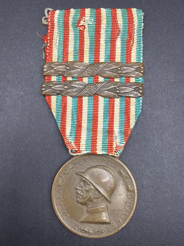 WW1 Italian Army Service Medal With 1916 & 1917 Bars