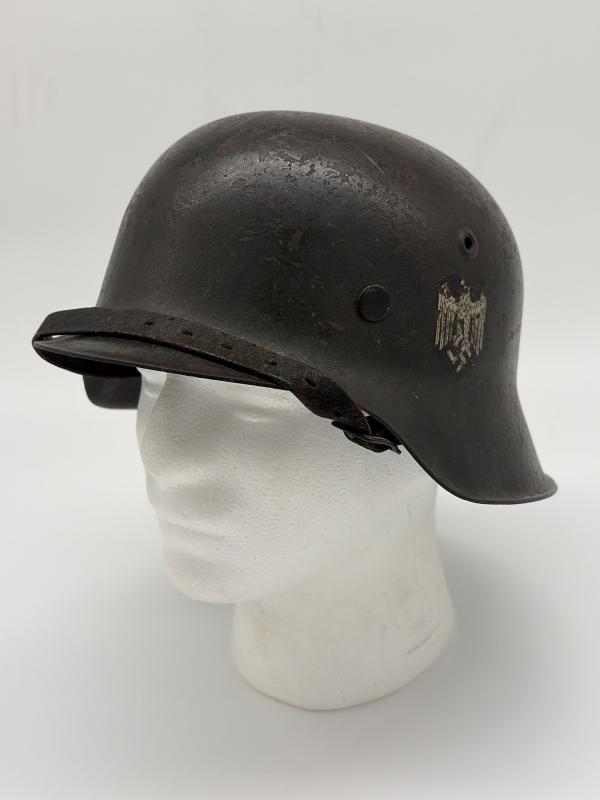 German Army CKL64 M42 Helmet Single Decal With Liner & Chinstrap
