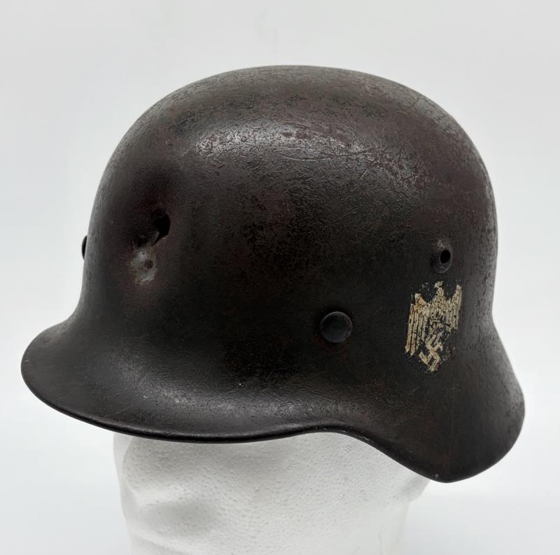 Single Decal German Army SE62 M40 Shrapnel Damage KIA Helmet