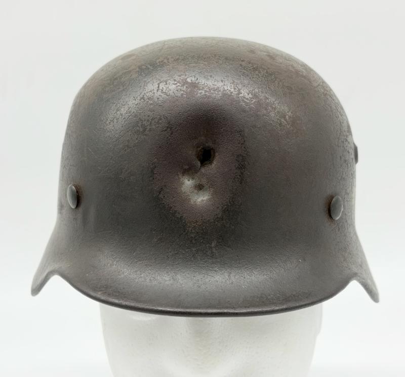 Single Decal German Army SE62 M40 Shrapnel Damage KIA Helmet