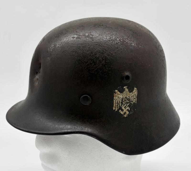 Single Decal German Army SE62 M40 Shrapnel Damage KIA Helmet