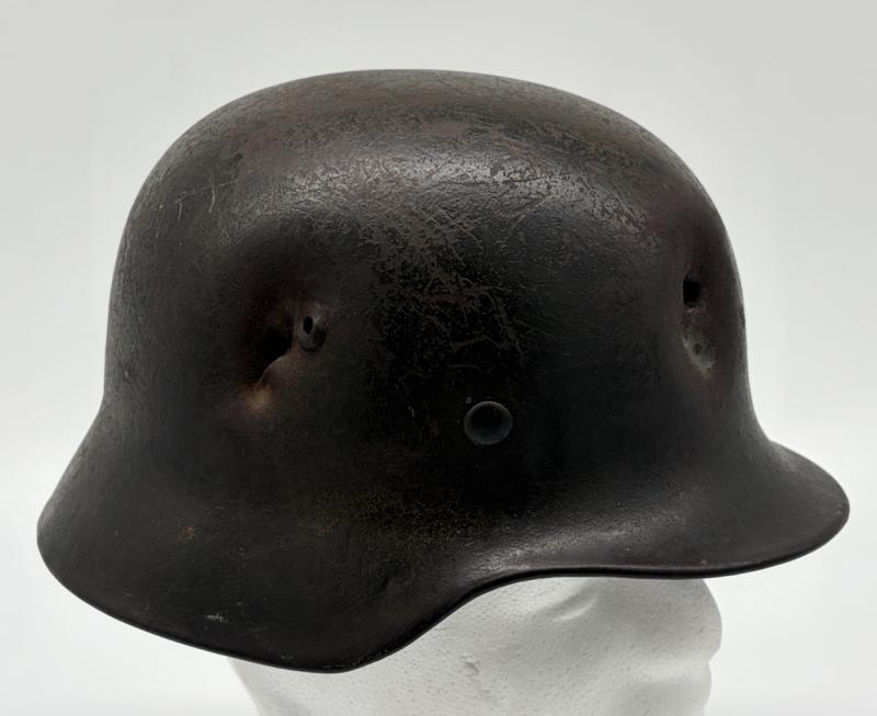 Single Decal German Army SE62 M40 Shrapnel Damage KIA Helmet