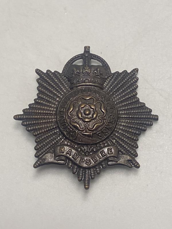 British Officers Cap Badge Hampshire Regiment